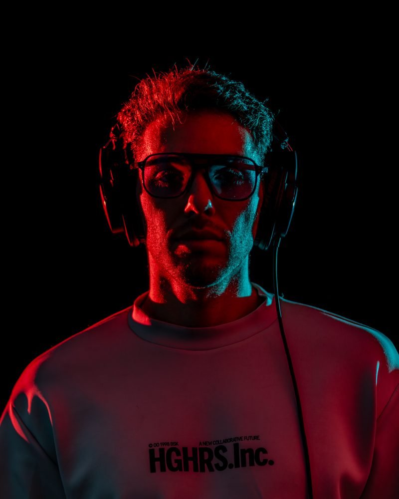 Ariel Contreras, DJ y Productor de Música Electrónica